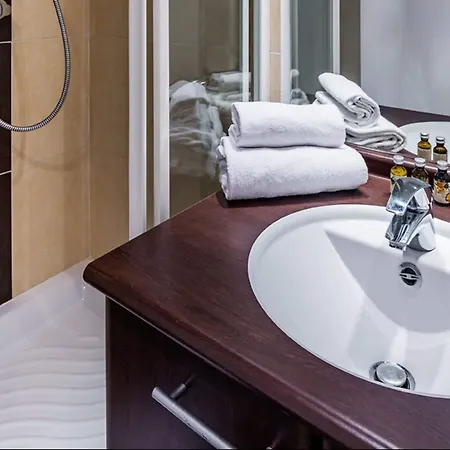 Lagrange Paris-boulogne 3* ボローニュ・ビランクー